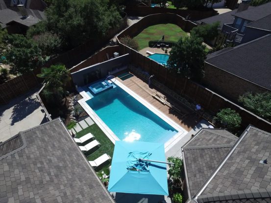 Feature Deck: Plano Poolside